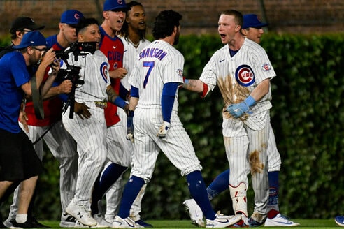 MLB】カブスのPCAがボールを見失う大失態も…劇的サヨナラ打で