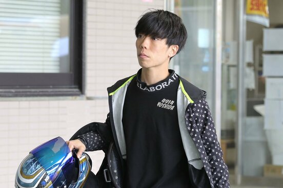 レース後は、本体整備に着手した吉田裕平