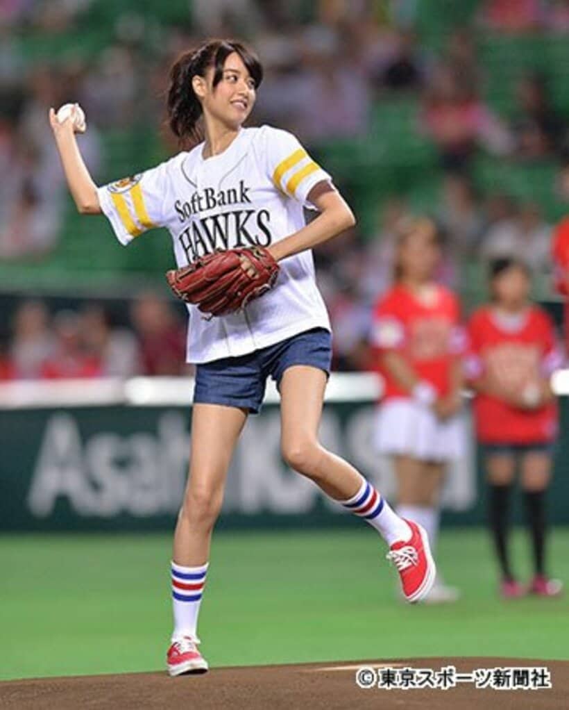 美脚で観客を沸かせた山本美月