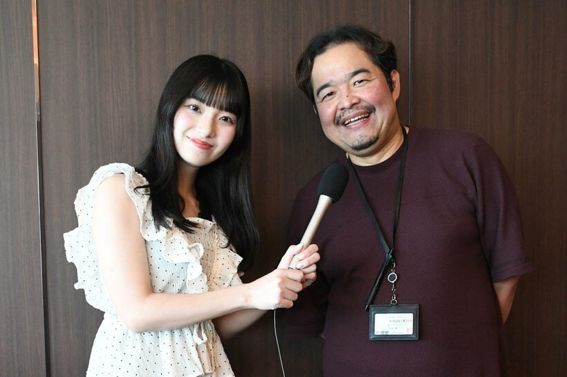 （左から）清水美早、椛島健一アナ