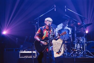 コンサートを開催したスガシカオ(撮影・ヨシモリユウナ)