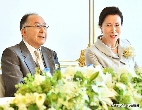  橋爪功（左）と高畑淳子