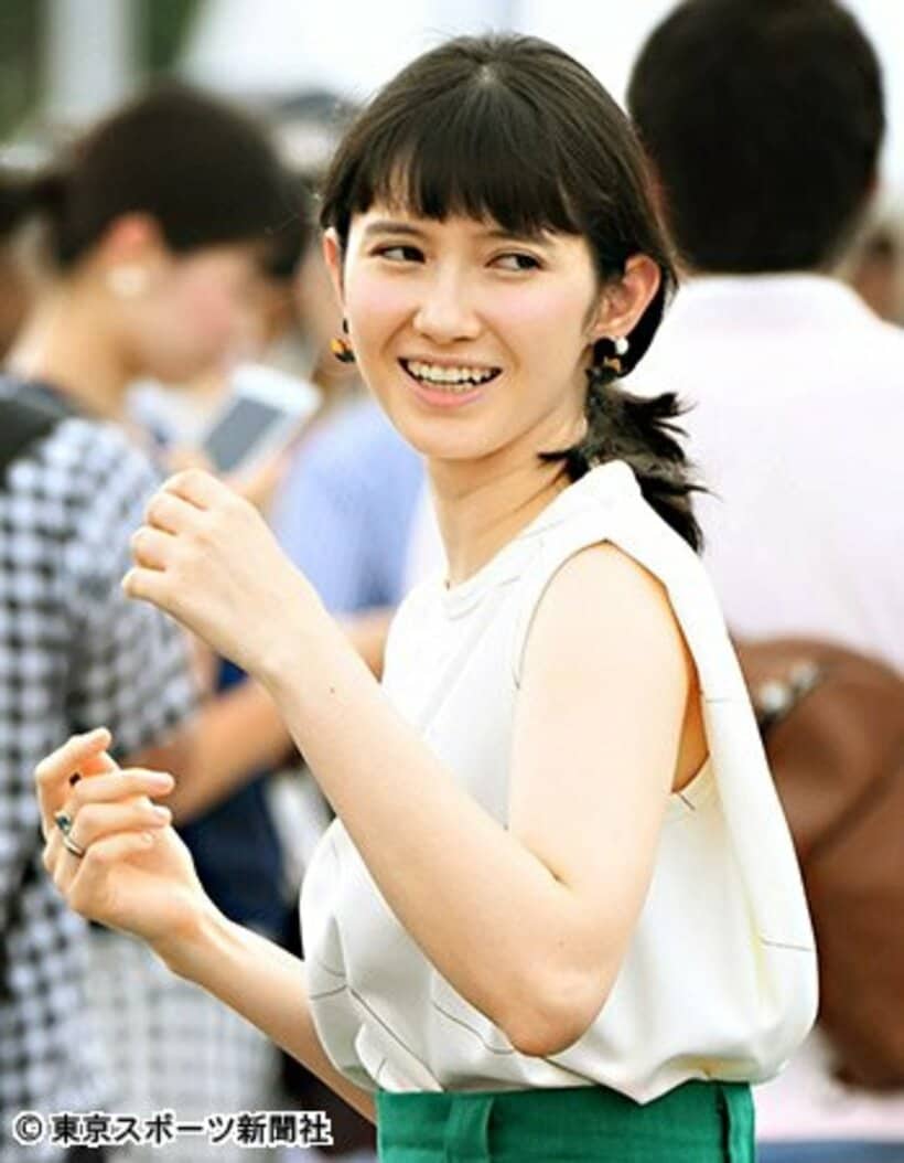  市川紗椰