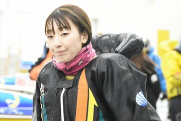 差し１着で優出を決めた小芦るり華