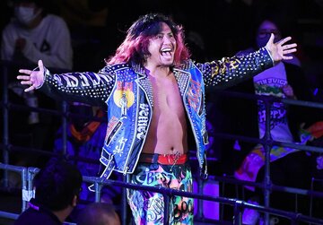  なかなかの裏話をぶつけてきた高橋ヒロム（東スポWeb）