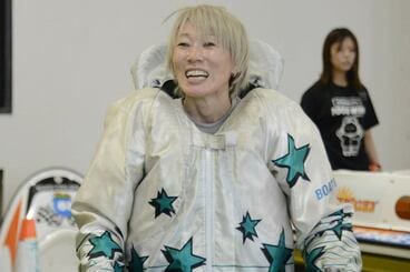 川野芽唯