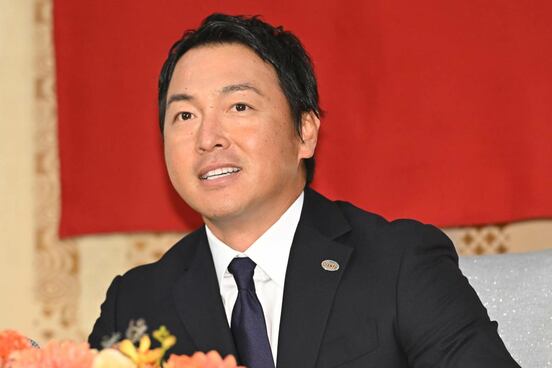 昨年10月に引退会見を行った長野久義編成本部参与