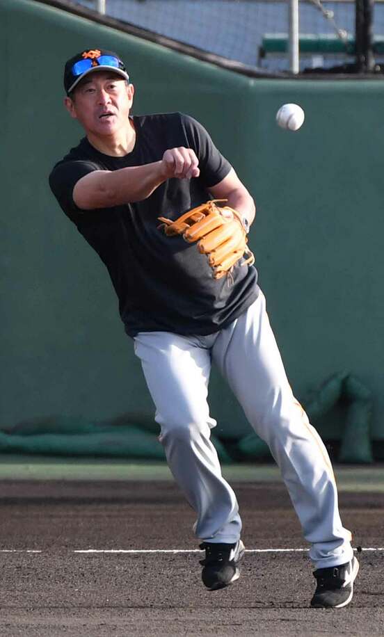  巨人・石井琢朗野手総合コーチ