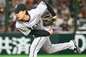 ８回無失点と力投した巨人・山崎伊織