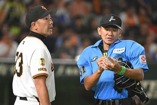 交代を告げる阿部監督