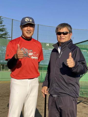 角富士夫ＧＭ（右）との強力タッグで全国大会を目指す