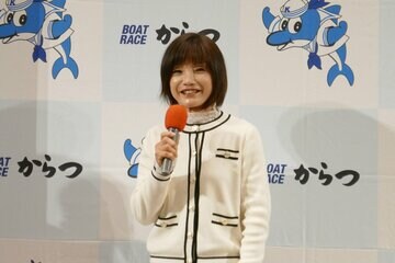 トークショーを行った日高逸子さん