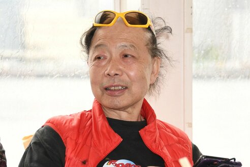 電撃ネットワーク」のリーダー・南部虎弾さんが死去 72歳、脳卒中で