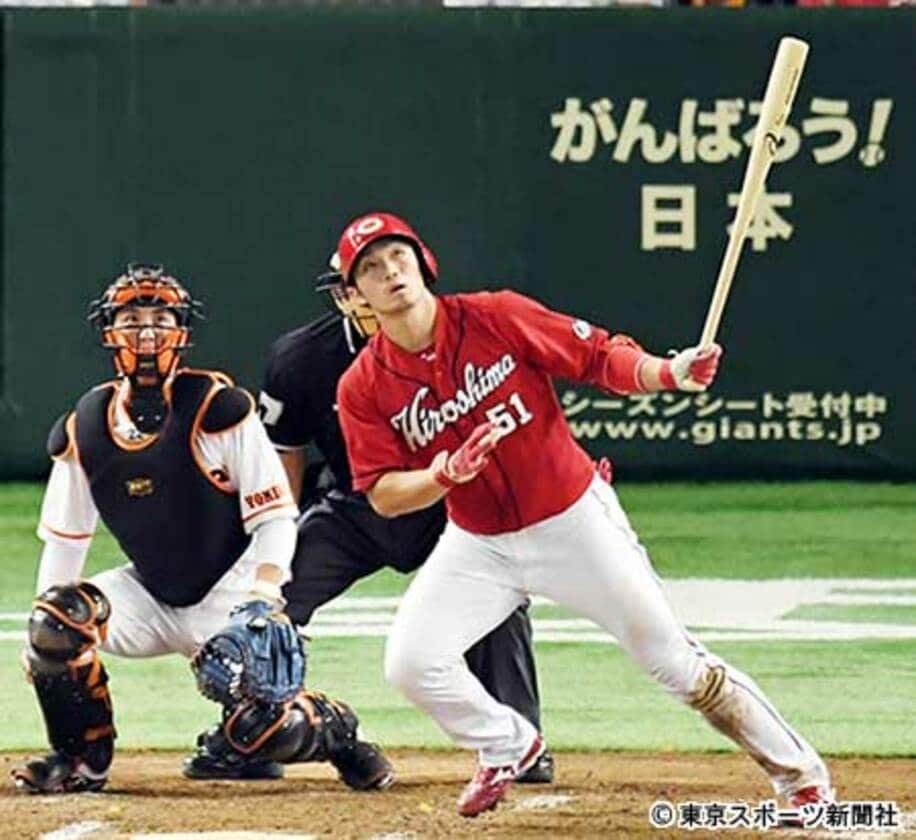 「神ってる」鈴木はＶ決定試合でも２本塁打を放った