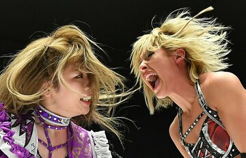 ハードだったジュリア(右)と中野たむの抗争（2021年）