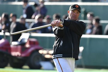 ２３日からオープン戦に臨む巨人・阿部新監督