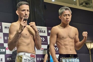 公開計量に臨んだクレベル・コイケ（左）と秋元強真