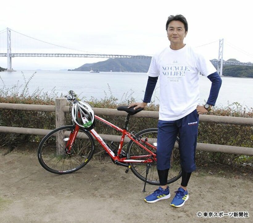  原田はサイクリングとたばこについて熱く語った