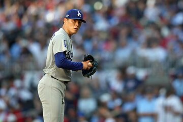 生きる伝説になりつつある山本由伸（ロイター）