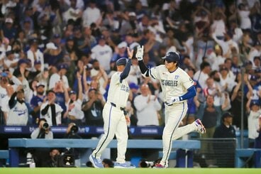 第２子誕生祝いの16号を放ったドジャース・大谷翔平（ロイター）