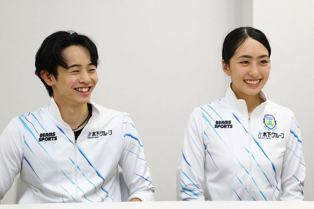 笑顔で取材に応じた櫛田育良(右)と島田高志郎