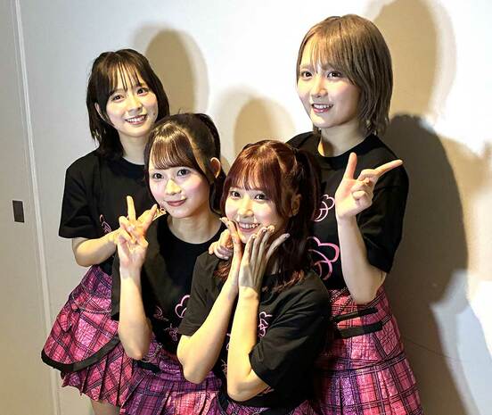 「ＡＫＢ４８のどっぼーん！　ひとりじめ！」を行ったＡＫＢ４８の（左から）倉野尾成美、太田有紀、橋本陽菜、田口愛佳