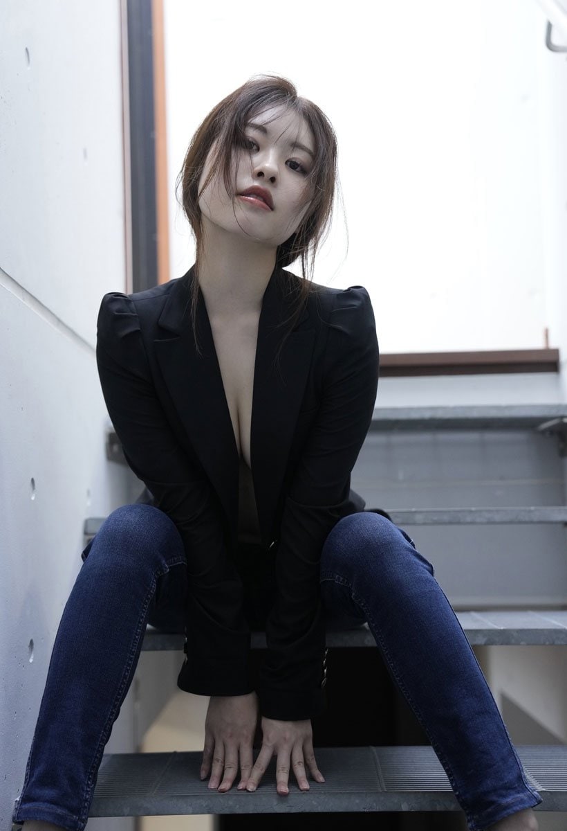 「ちより日和」の通常版表紙（ⓒＬＵＣＫＭＡＮ／双葉社）