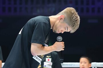 V１戦中止で頭を下げた田中恒成