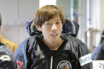 ２Ｒは11万円超えのビッグ配当を演出した栗原直也