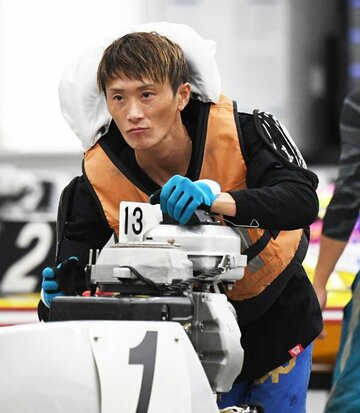  賞金王争い独走中の峰竜太