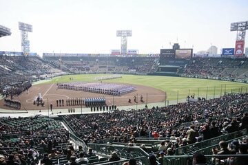 センバツが行われている甲子園球場