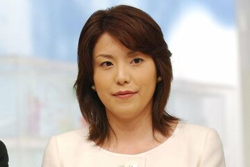 長岡杏子元アナウンサー（２００４年）