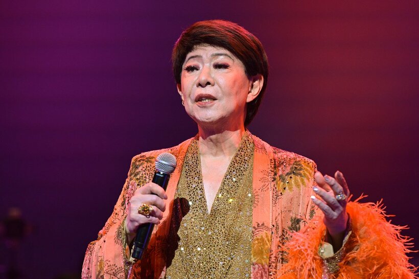 美川憲一