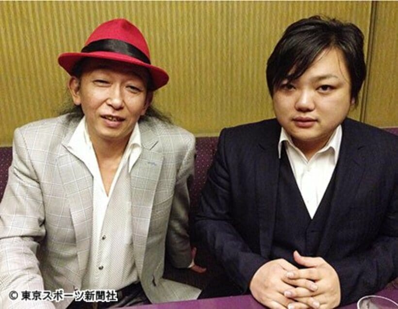 初顔合わせした与沢氏（右）と天野氏