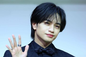 ノミネート作品発表会に出席した中島健人