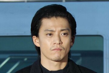 小栗旬