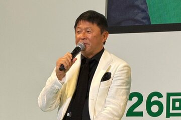 Ｍｅｎ’ｓケシミン賞を受賞した武田修宏氏