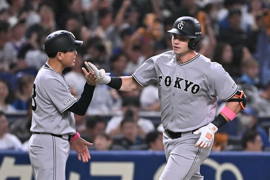 勝ち越し２ランを放ったダルベック