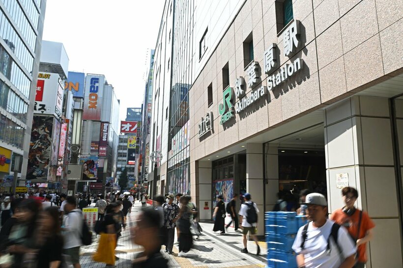 秋葉原のネジは不滅？（写真はイメージ）