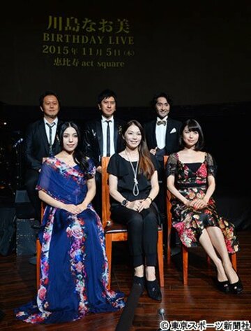 川島なお美さんの追悼ライブに参加した（後列左から）ＫＡＺＺ、川崎麻世、吉田要士、（前列左から）城南海、渡辺めぐみ、新妻聖子