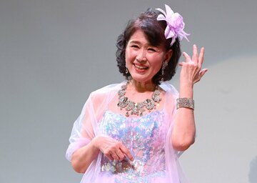 芸能生活５０周年のディナーショーを開催した沢田亜矢子