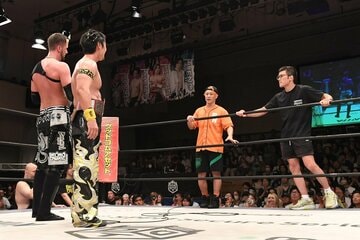 (左から)クリス・ブルックス、HARASHIMA、宮脇純太、青木真也