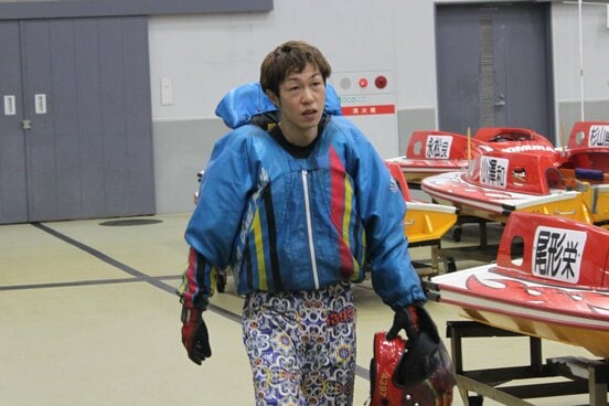 西村拓也