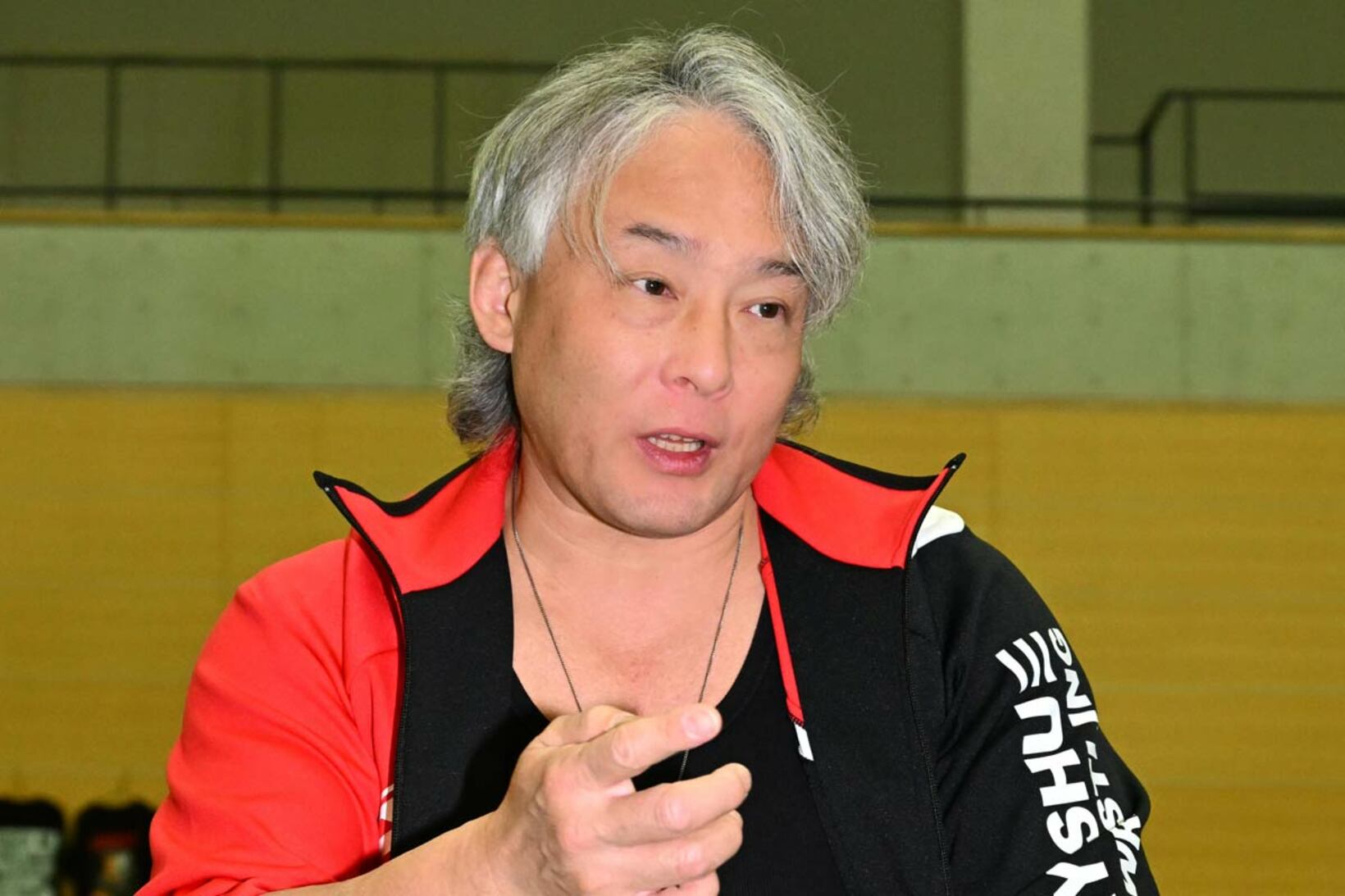 野崎の魅力を語ったＴＡＪＩＲＩ