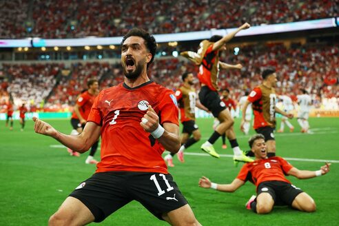 北中米W杯】待望の初勝利エジプトは〝時空を超えたレジェンド軍団