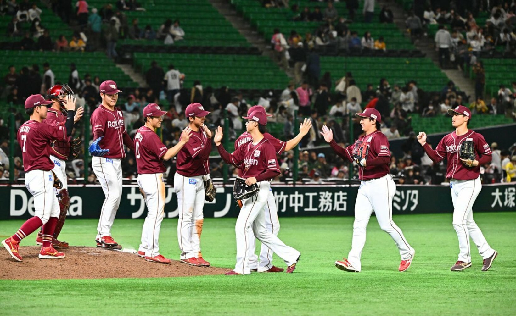 前日１５日の客席もこの惨状…