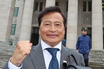 ラサール石井氏