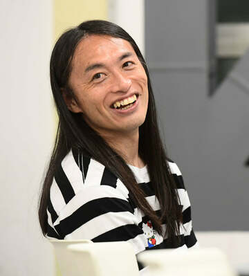  笑顔で取材に応じたラブちゃん