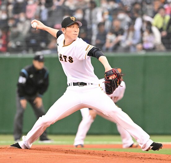 粘り強い投球を見せていた巨人・戸郷だが…