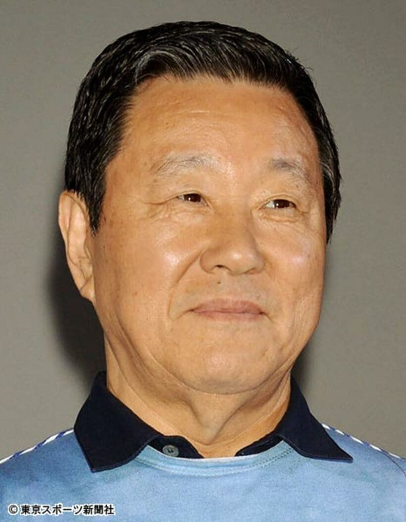  なべおさみ